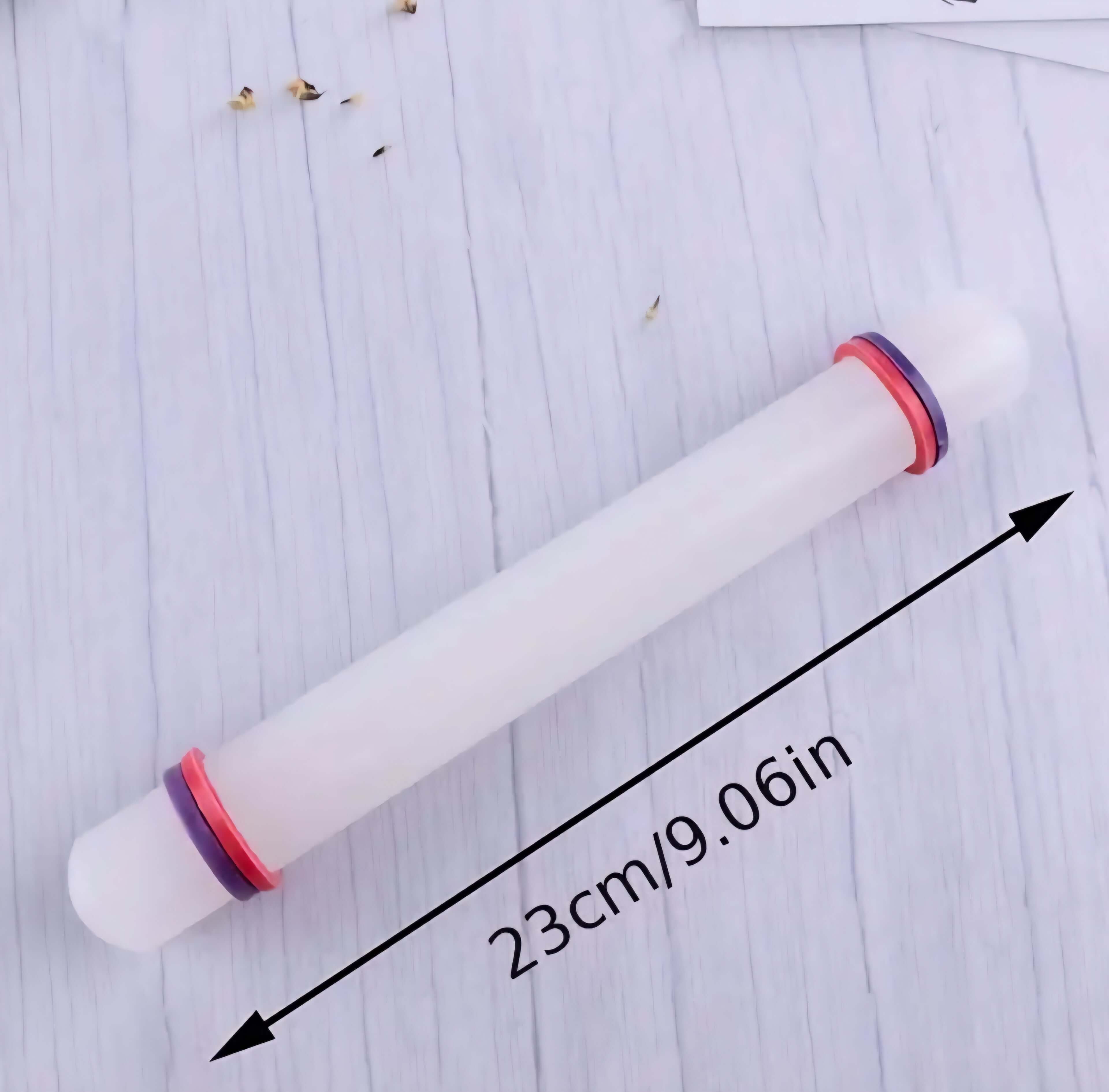 Fondant Rolling Tube - Smooth Cake Covering Tool for achieving perfect fondant thickness and smoothness in cake decorating.