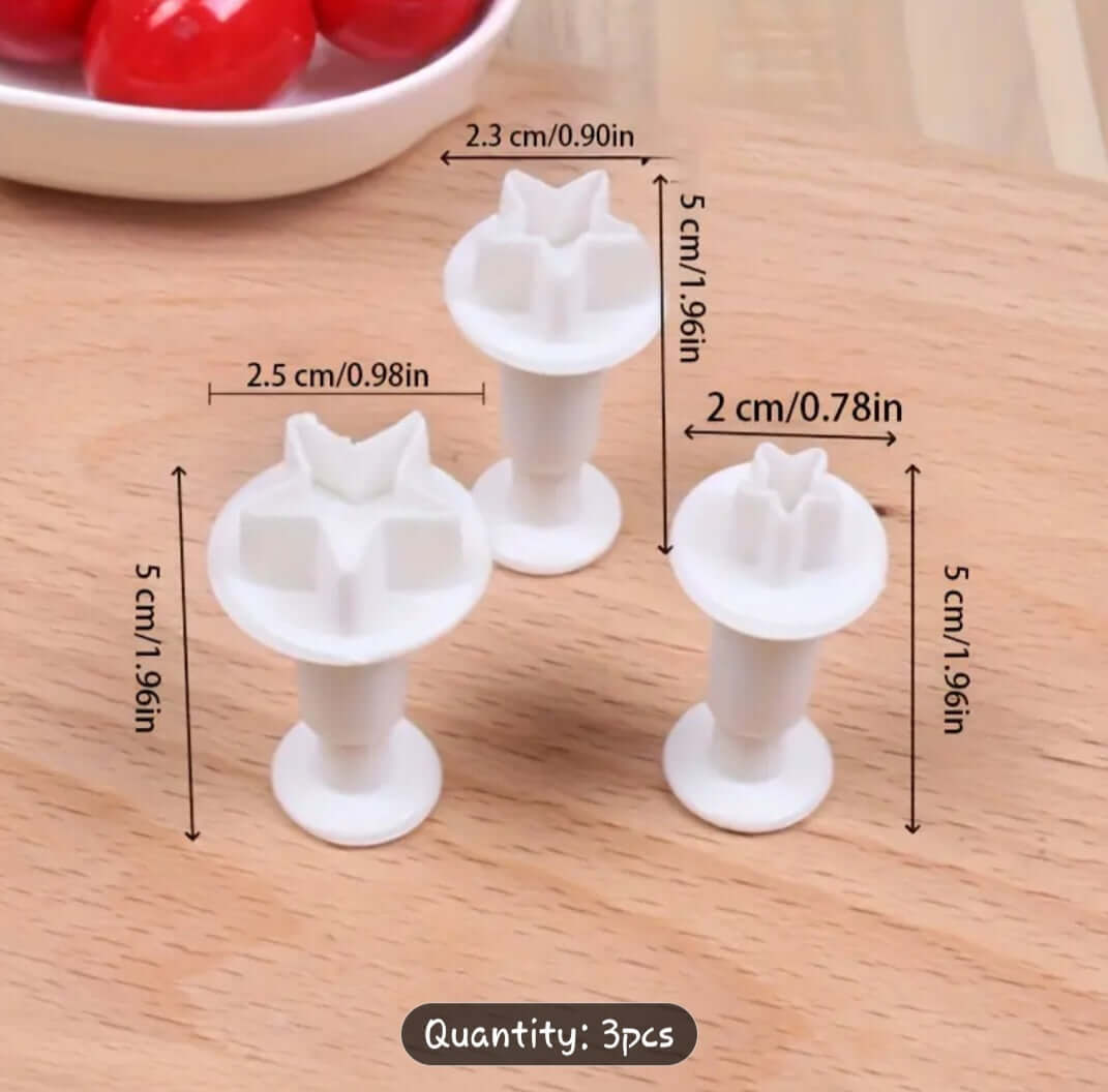 Cutters Star Shape Cutter Set - Celestial Theme Baking Tools, featuring 3 sizes for perfect cake decorating.